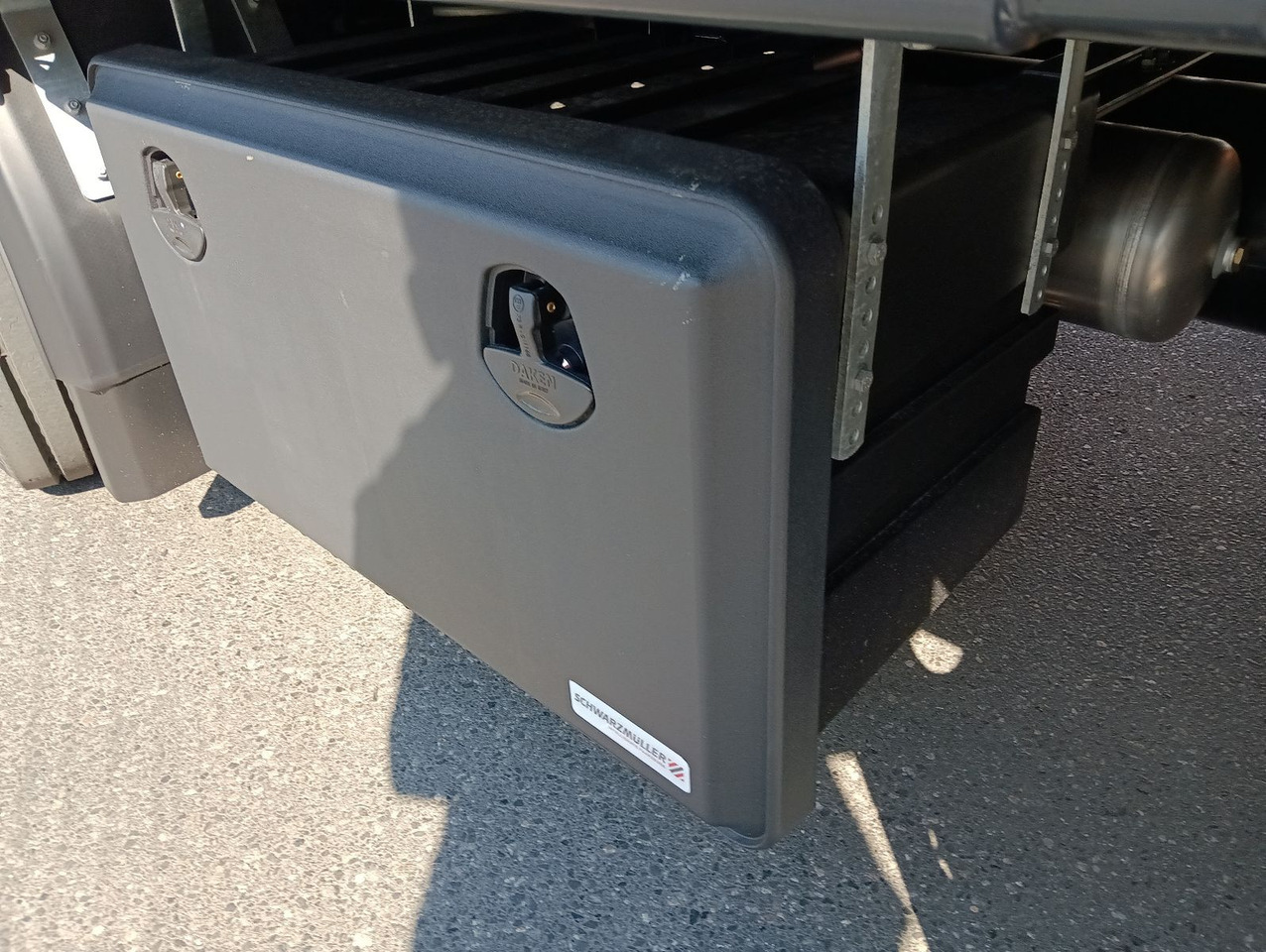Полуприцеп бортовой/ Платформа Schwarzmüller 3Achs Tele Rampen TwistLock40+2x20"SAF Lenk+Lift: фото 20