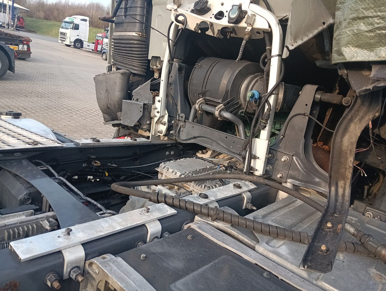 Тягач Volvo FH 500 Globe CRAWLER Hydr.,Luft/Luft Motor läuft: фото 21
