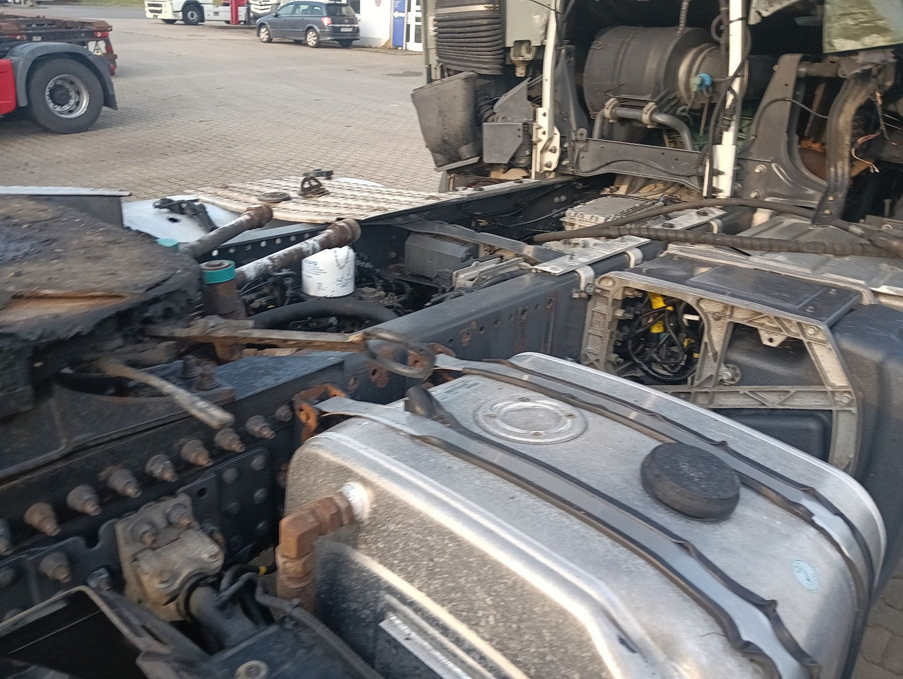 Тягач Volvo FH 500 Globe CRAWLER Hydr.,Luft/Luft Motor läuft: фото 14