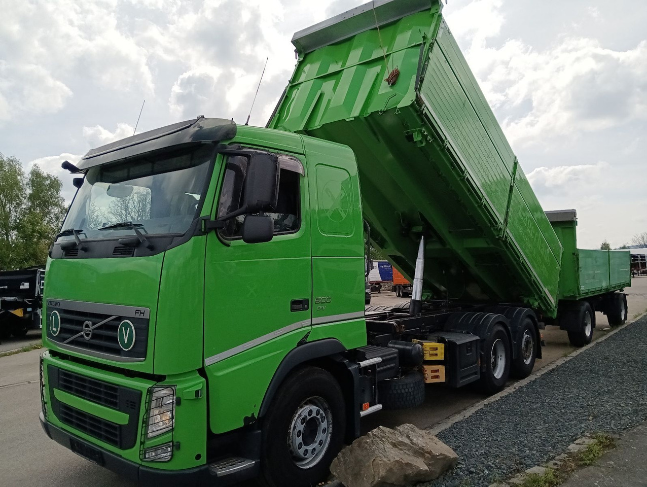 Самосвал Volvo FH 500 6x2R 22m3 SCHWARZMÜLLER 3-S-GETREIDEKIPPE: фото 11