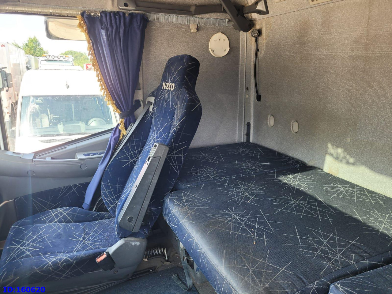 Грузовик-шасси IVECO Stralis 480 6x2 Manual: фото 15