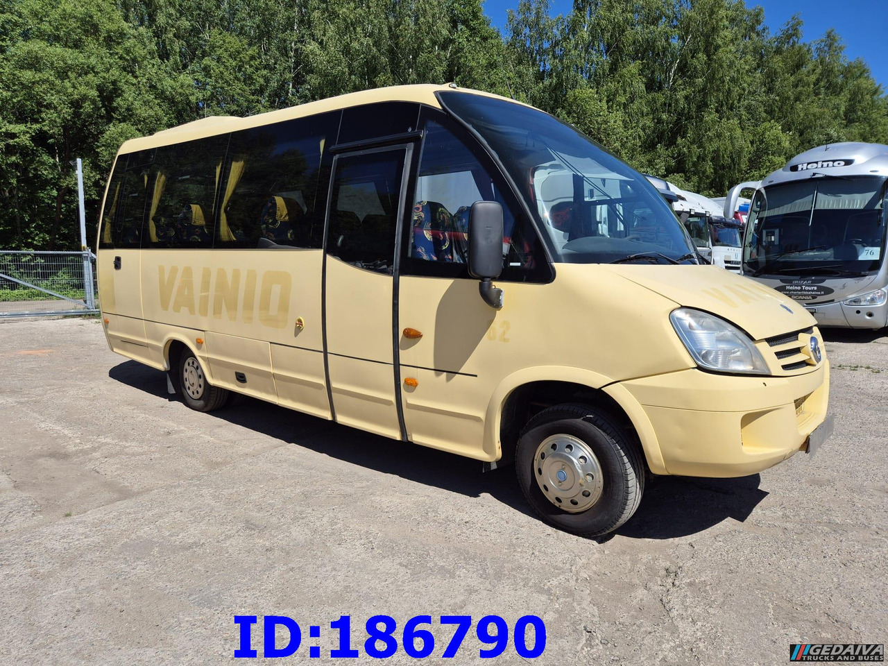 IVECO Wing Daily Tourys 25-seater - Туристический автобус: фото 4 IVECO Wing Daily Tourys 25-seater - Туристический автобус: фото 4