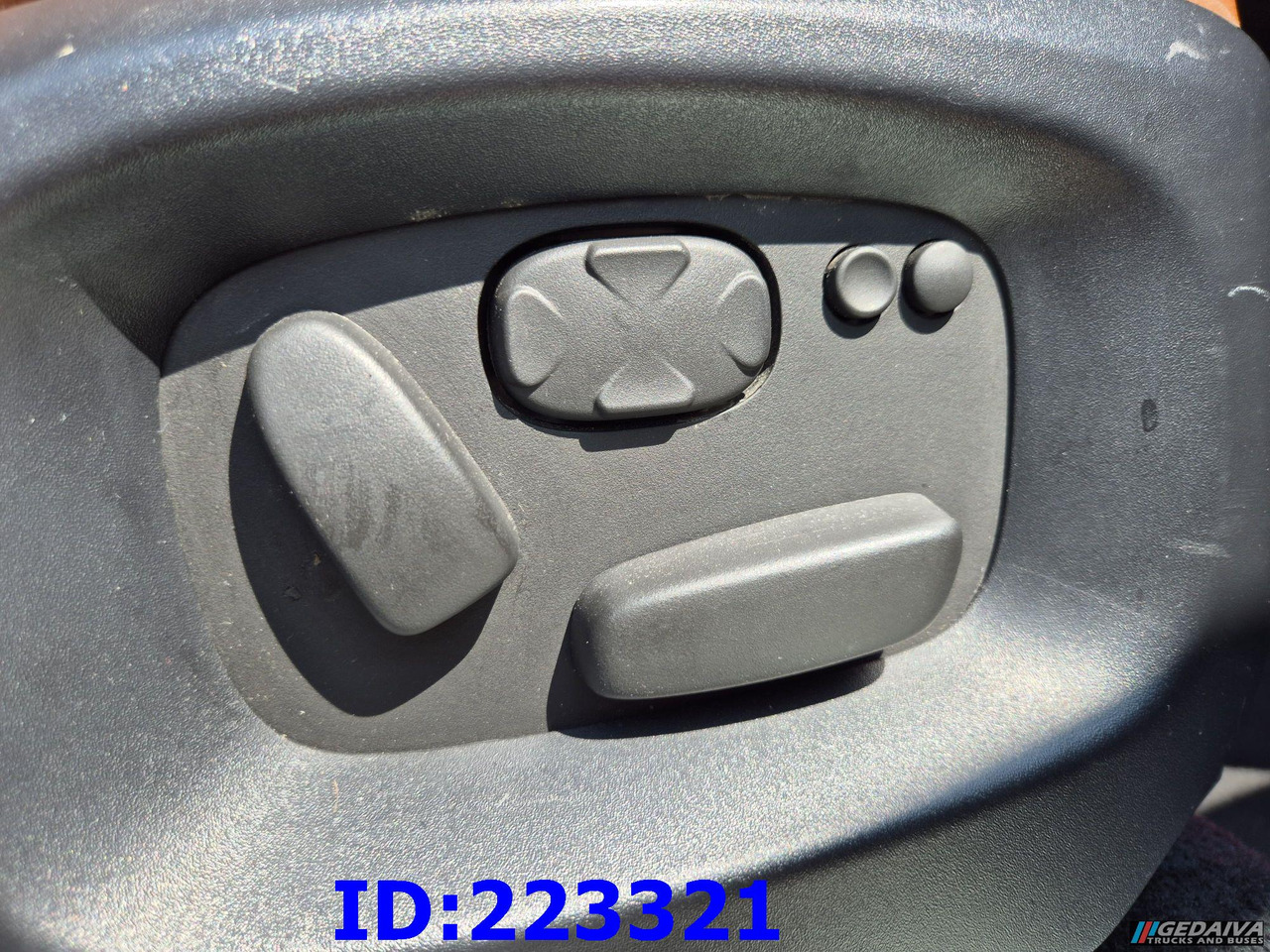Легковой автомобиль LAND ROVER Range Rover Sport (Engine broken): фото 15