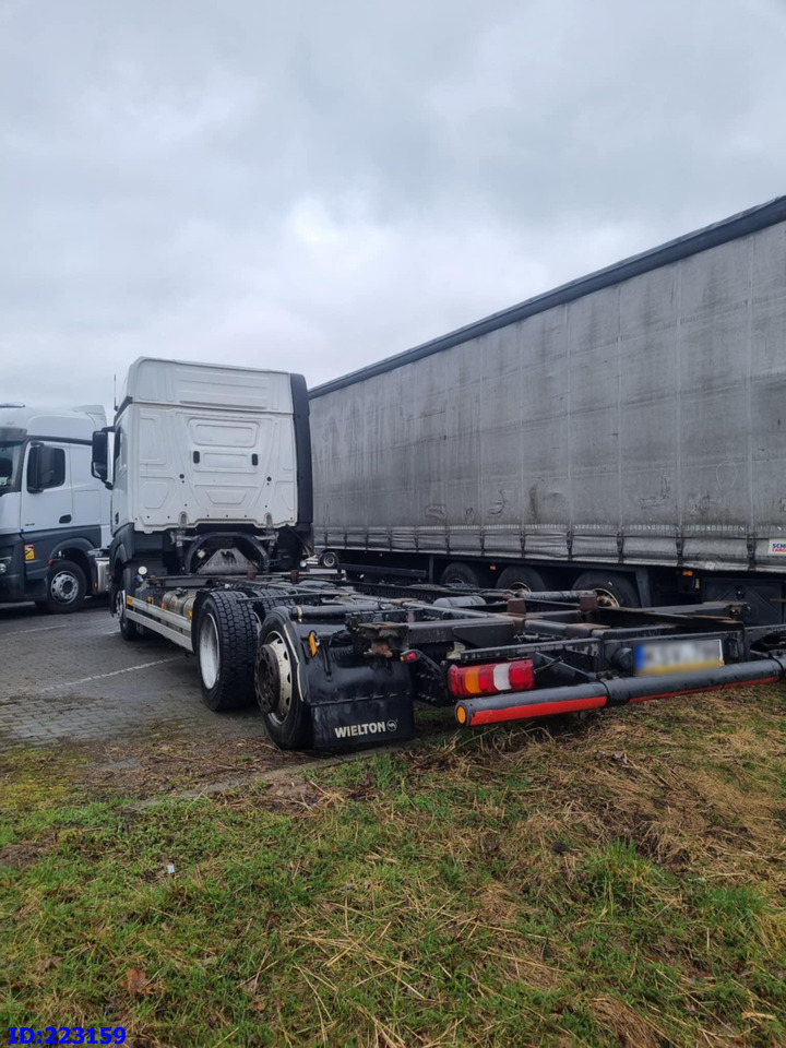 MERCEDES-BENZ Actros 2542 BDF 6x2 Euro6 - Грузовик-шасси: фото 4 MERCEDES-BENZ Actros 2542 BDF 6x2 Euro6 - Грузовик-шасси: фото 4