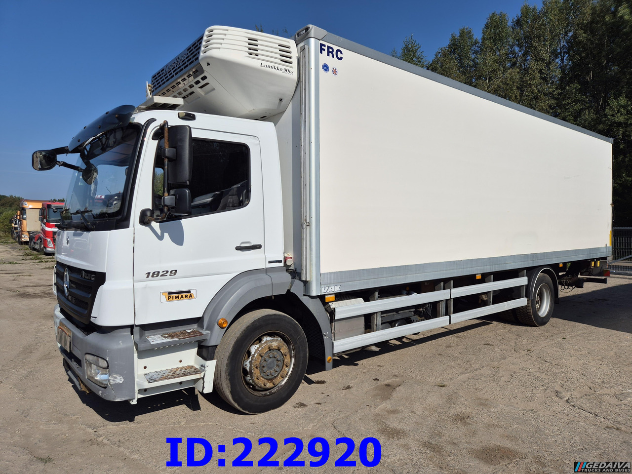 MERCEDES-BENZ Axor 1829 Manual + Tail lift - Рефрижератор: фото 1 MERCEDES-BENZ Axor 1829 Manual + Tail lift - Рефрижератор: фото 1