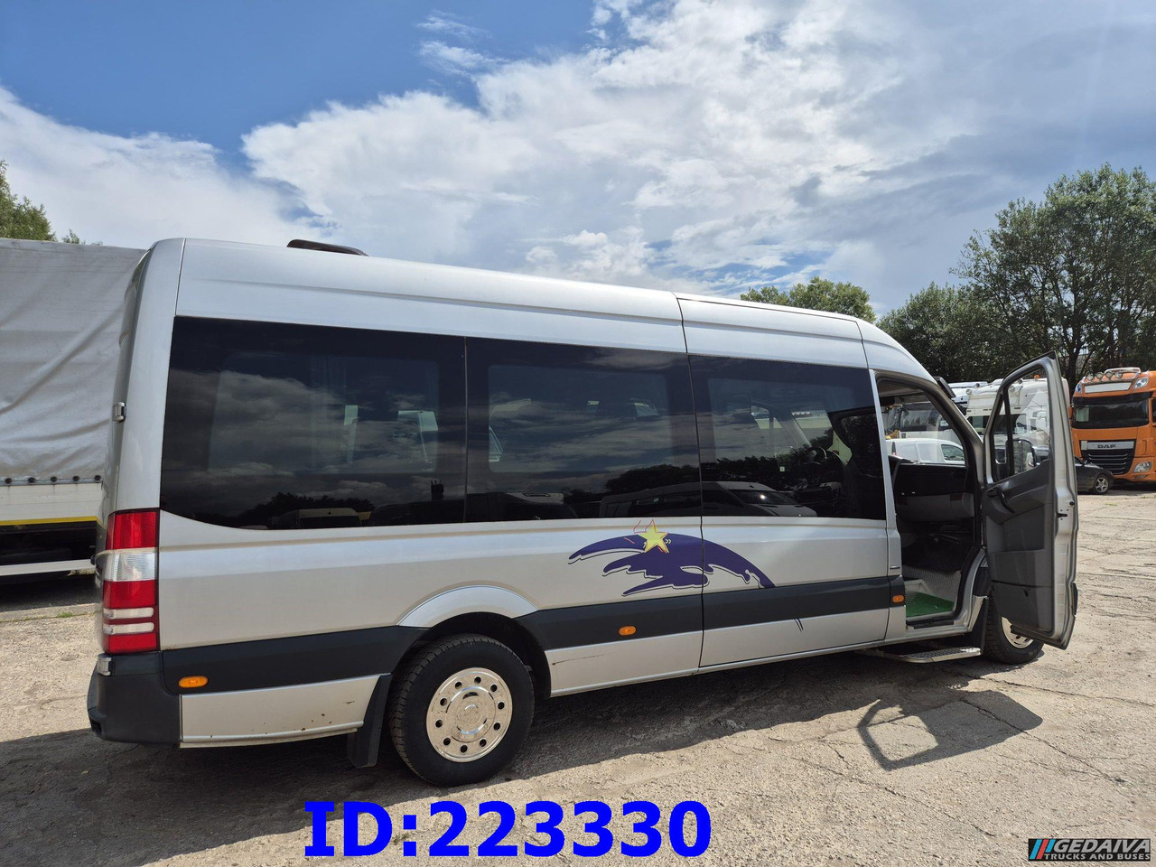 MERCEDES-BENZ Sprinter 313 VIP 14Place Euro5 - Туристический автобус: фото 5 MERCEDES-BENZ Sprinter 313 VIP 14Place Euro5 - Туристический автобус: фото 5