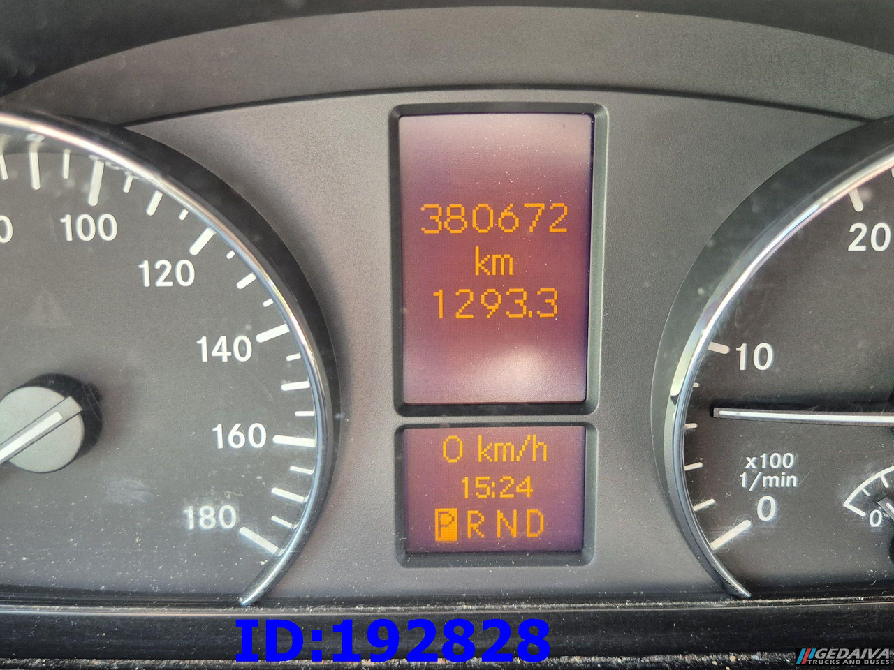 Туристический автобус MERCEDES-BENZ Sprinter 519 - 17 place - Euro5: фото 11
