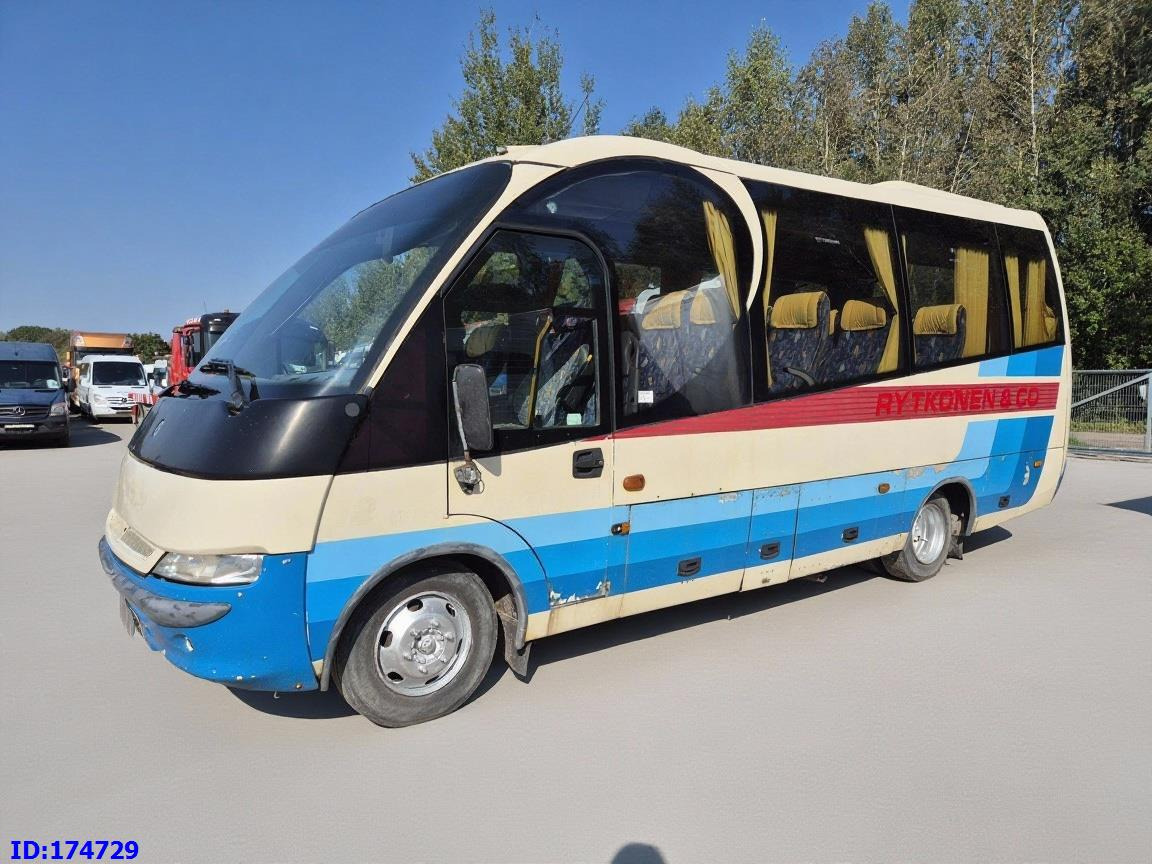 MERCEDES-BENZ Vario 815 26-Seater - Микроавтобус, Туристический автобус: фото 1 MERCEDES-BENZ Vario 815 26-Seater - Микроавтобус, Туристический автобус: фото 1