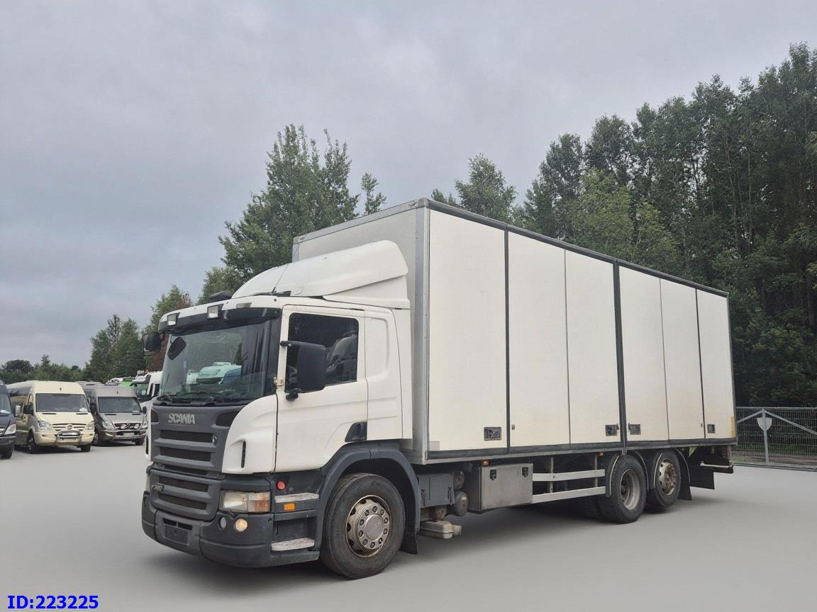 SCANIA P380 6x2 Open side box - Грузовик с закрытым кузовом: фото 1 SCANIA P380 6x2 Open side box - Грузовик с закрытым кузовом: фото 1