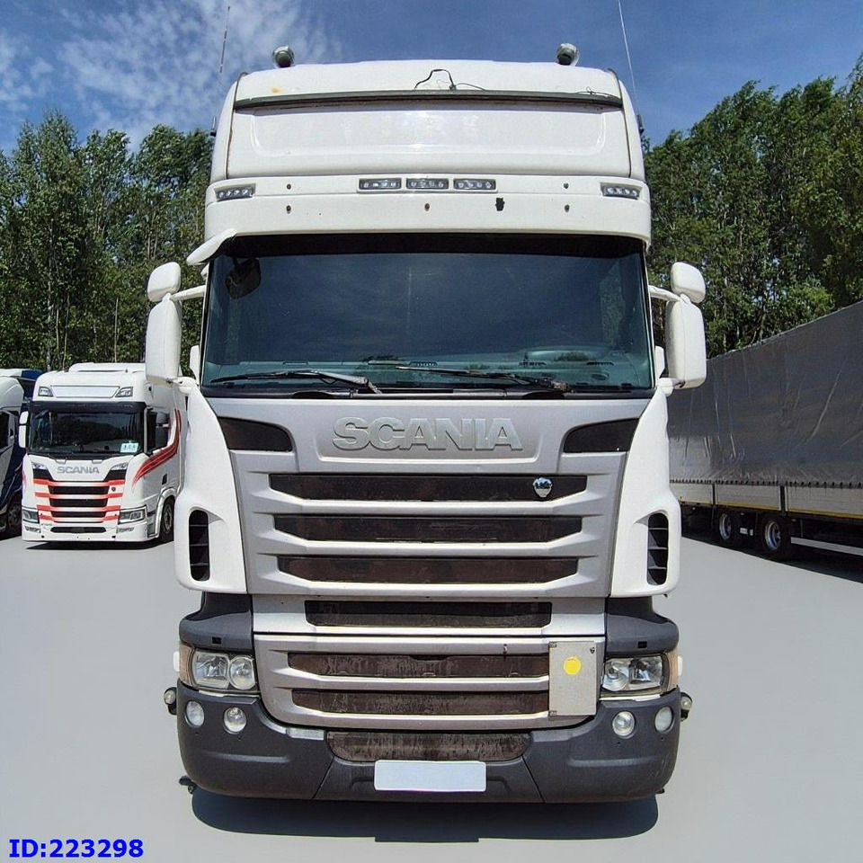 SCANIA R560 V8 Retarder 6x2 - Тягач: фото 2 SCANIA R560 V8 Retarder 6x2 - Тягач: фото 2