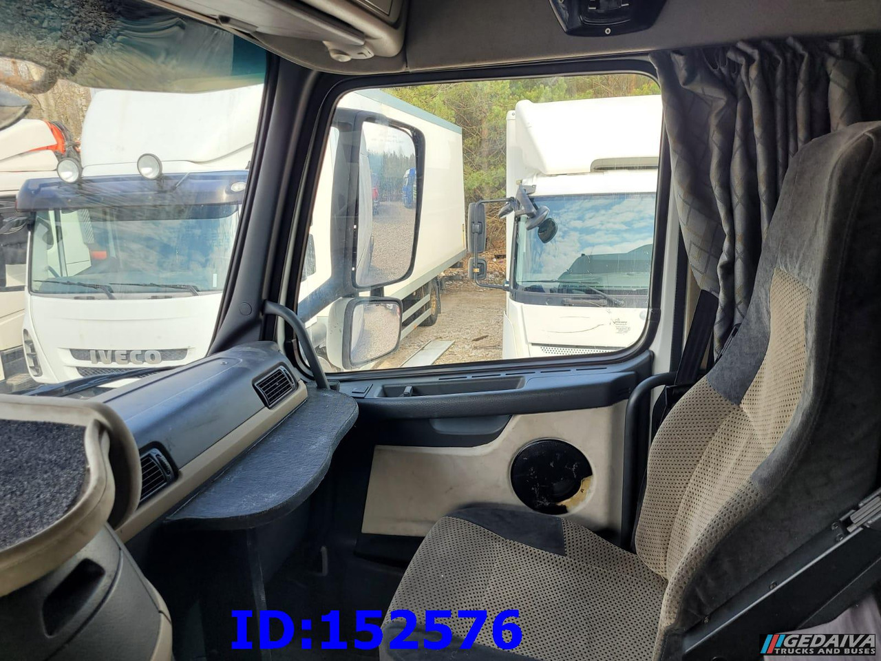 Тягач VOLVO FH13 480HP 6x2: фото 9