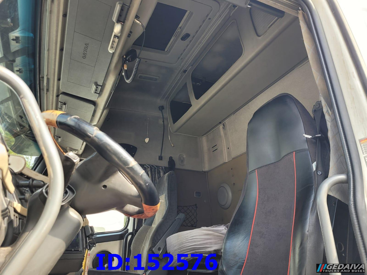 Тягач VOLVO FH13 480HP 6x2: фото 8