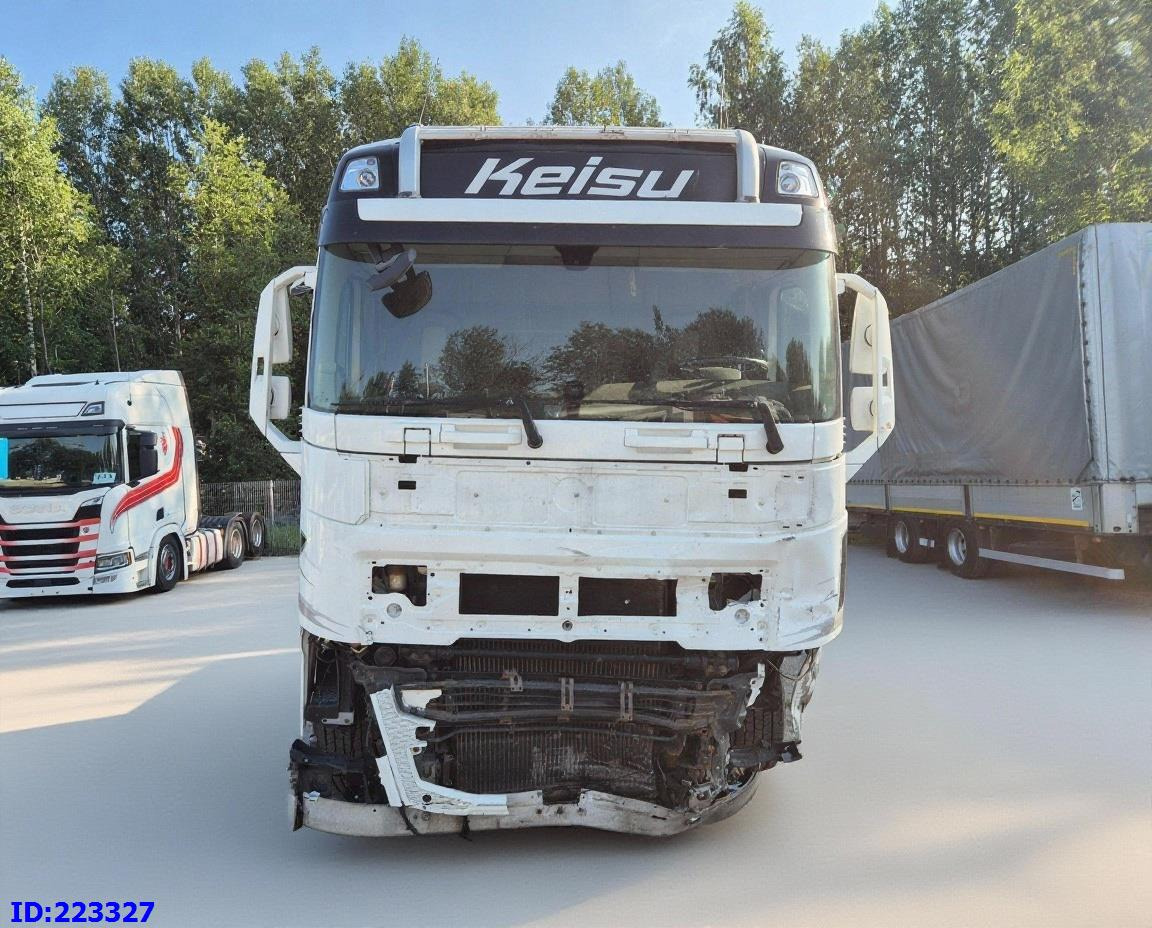 VOLVO FH13 550HP 6x2 ( Drivable condition ) - Грузовик-шасси: фото 2 VOLVO FH13 550HP 6x2 ( Drivable condition ) - Грузовик-шасси: фото 2