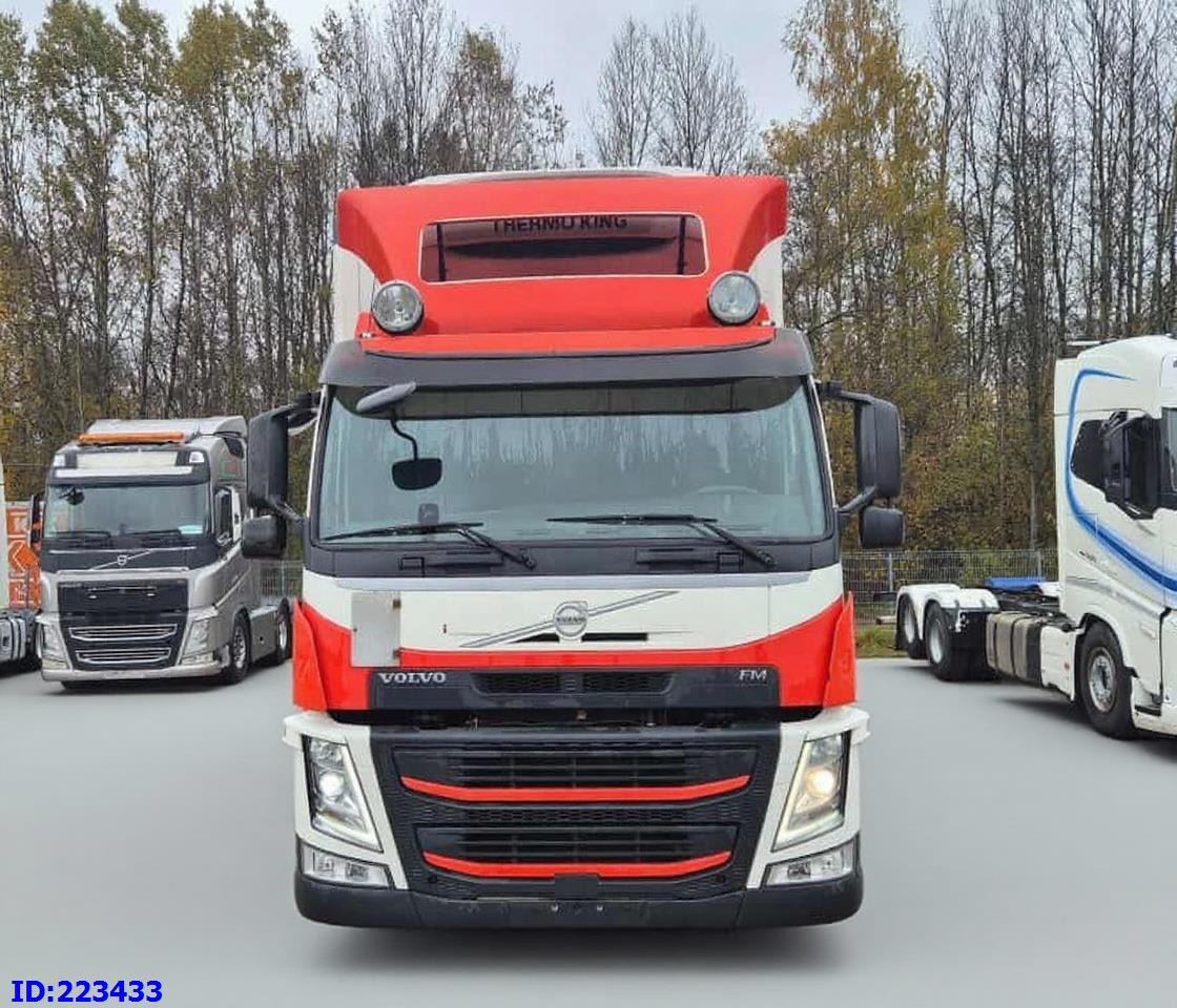 VOLVO FM13 500HP Thermoking Steering Axle - Рефрижератор: фото 2 VOLVO FM13 500HP Thermoking Steering Axle - Рефрижератор: фото 2