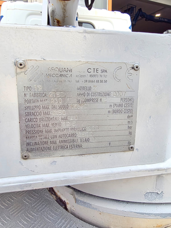 CTE Z 19 - Грузовик с подъемником: фото 4 CTE Z 19 - Грузовик с подъемником: фото 4