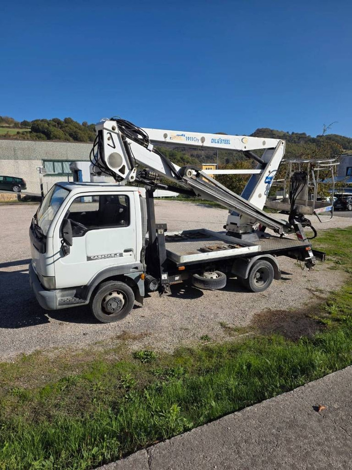 Oil & Steel Snake 19.11 City - Грузовик с подъемником: фото 1 Oil & Steel Snake 19.11 City - Грузовик с подъемником: фото 1