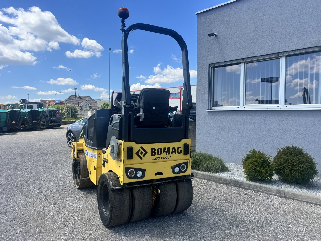 Bomag BW 120 AC-5 (111592) - Комбинированный каток: фото 3 Bomag BW 120 AC-5 (111592) - Комбинированный каток: фото 3