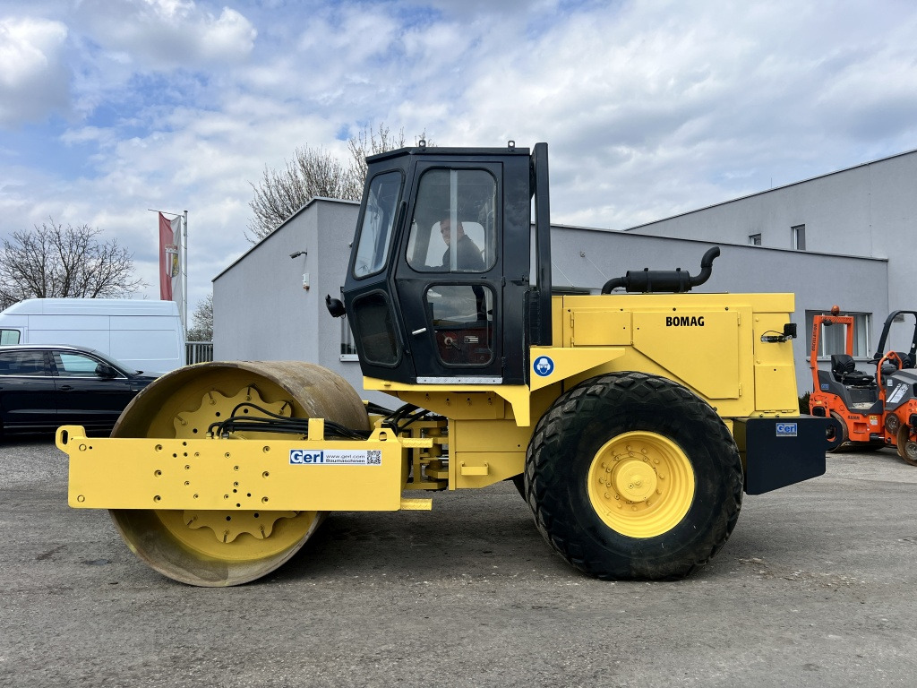 JCB Vibromax W 1402 D (111489) - Компактор: фото 2 JCB Vibromax W 1402 D (111489) - Компактор: фото 2