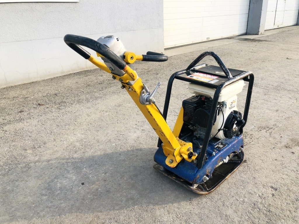 Verschiedenes MIKASA MVH 120 GR (3932) - Виброплита: фото 2 Verschiedenes MIKASA MVH 120 GR (3932) - Виброплита: фото 2