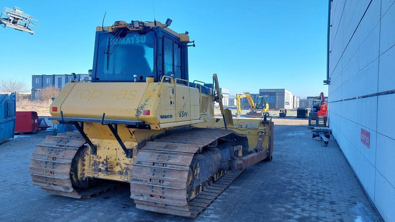 Komatsu D65PX-18 - Бульдозер: фото 4 Komatsu D65PX-18 - Бульдозер: фото 4