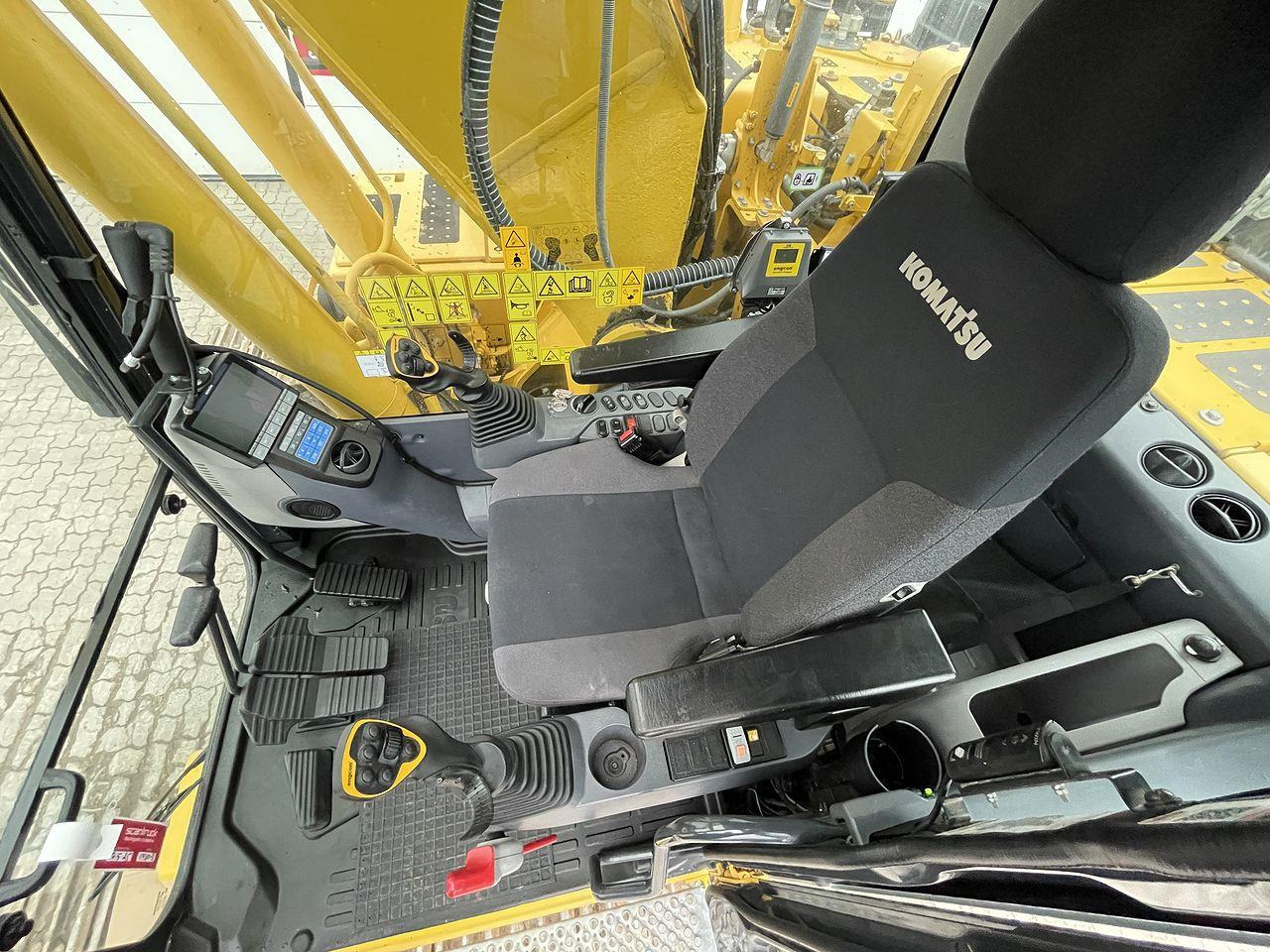 Komatsu PC240LC-11EO - Гусеничный экскаватор: фото 3 Komatsu PC240LC-11EO - Гусеничный экскаватор: фото 3