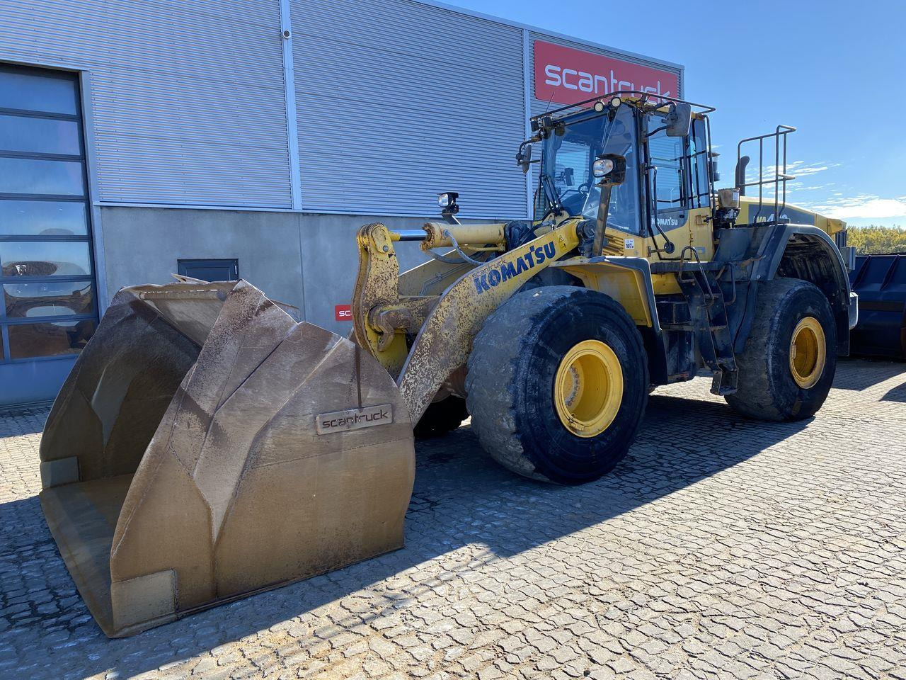 Komatsu WA470-7 - Колёсный погрузчик: фото 1 Komatsu WA470-7 - Колёсный погрузчик: фото 1