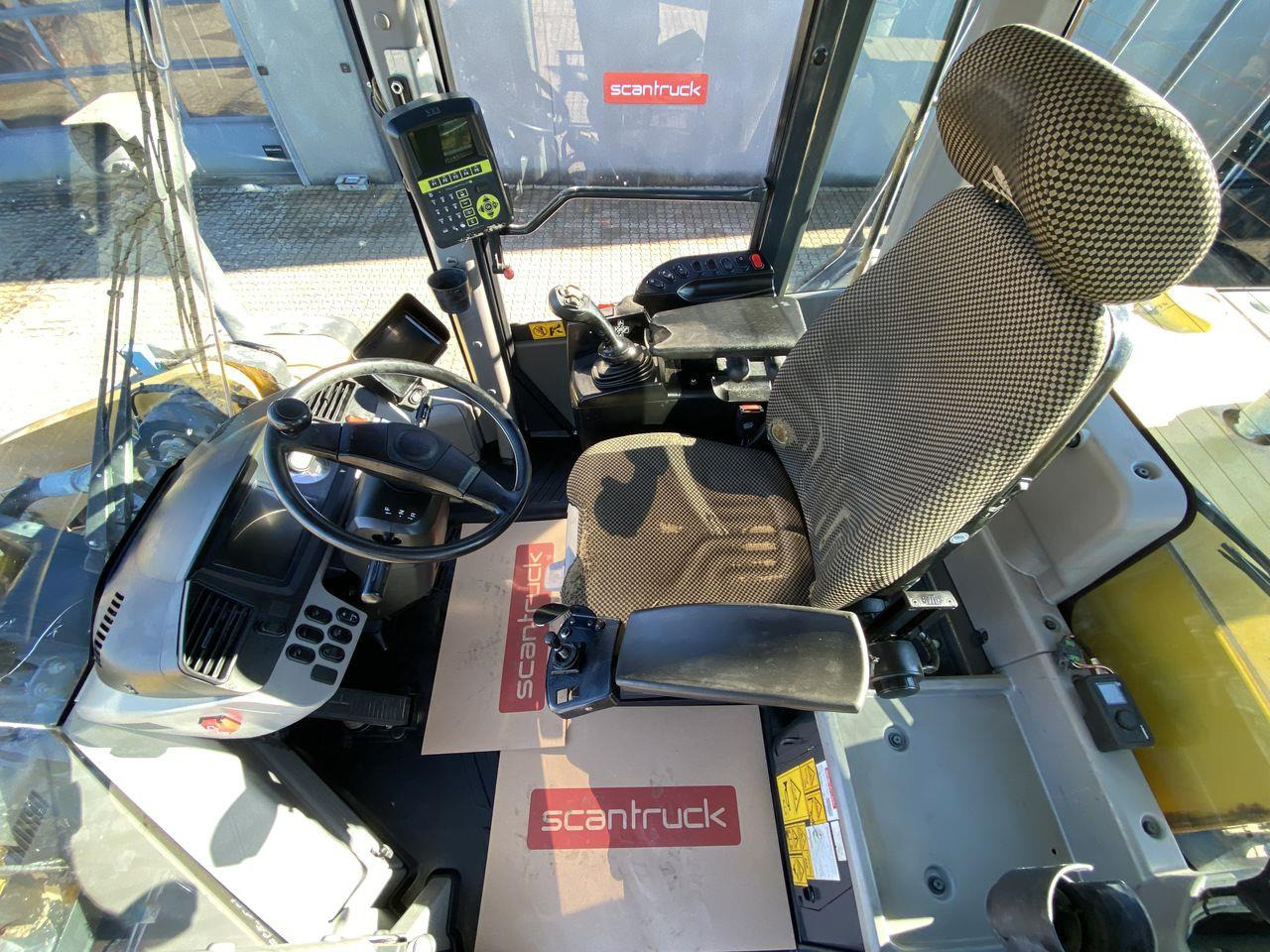 Komatsu WA470-7 - Колёсный погрузчик: фото 3 Komatsu WA470-7 - Колёсный погрузчик: фото 3