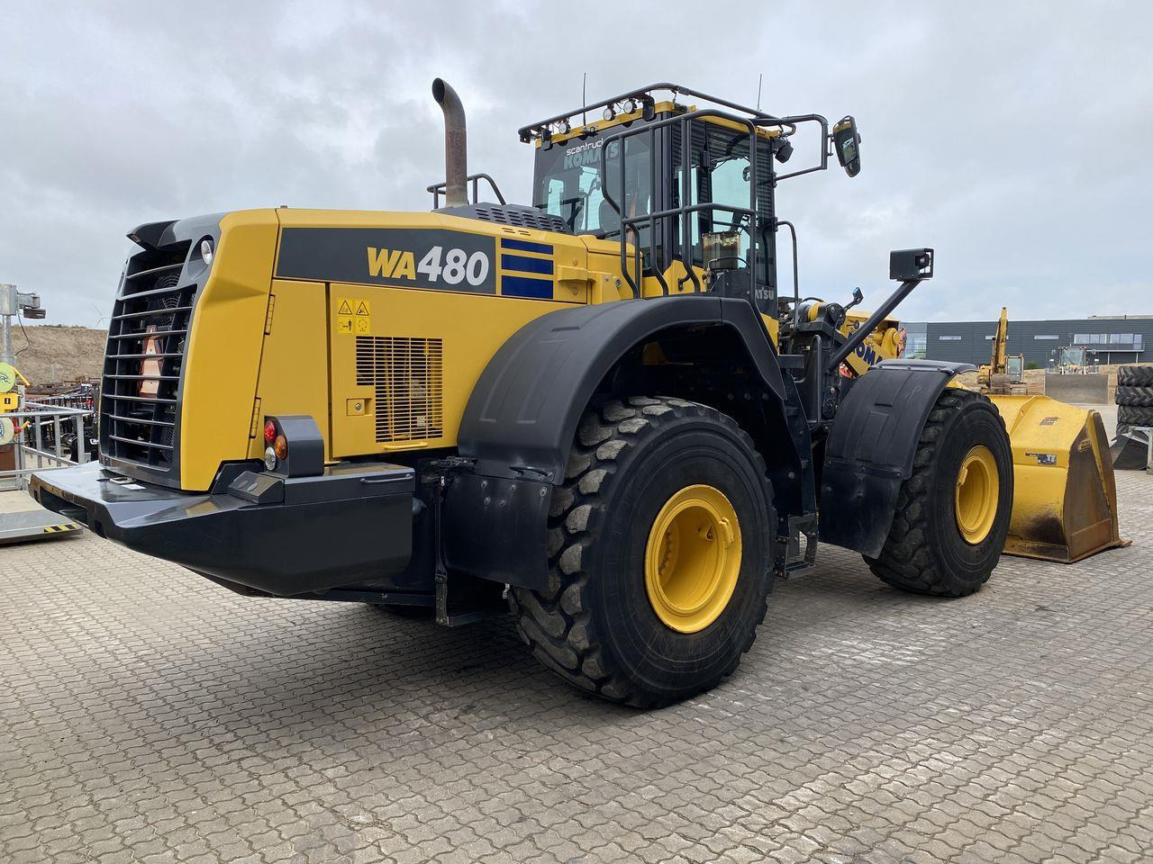 Komatsu WA480-8 - Колёсный погрузчик: фото 4 Komatsu WA480-8 - Колёсный погрузчик: фото 4