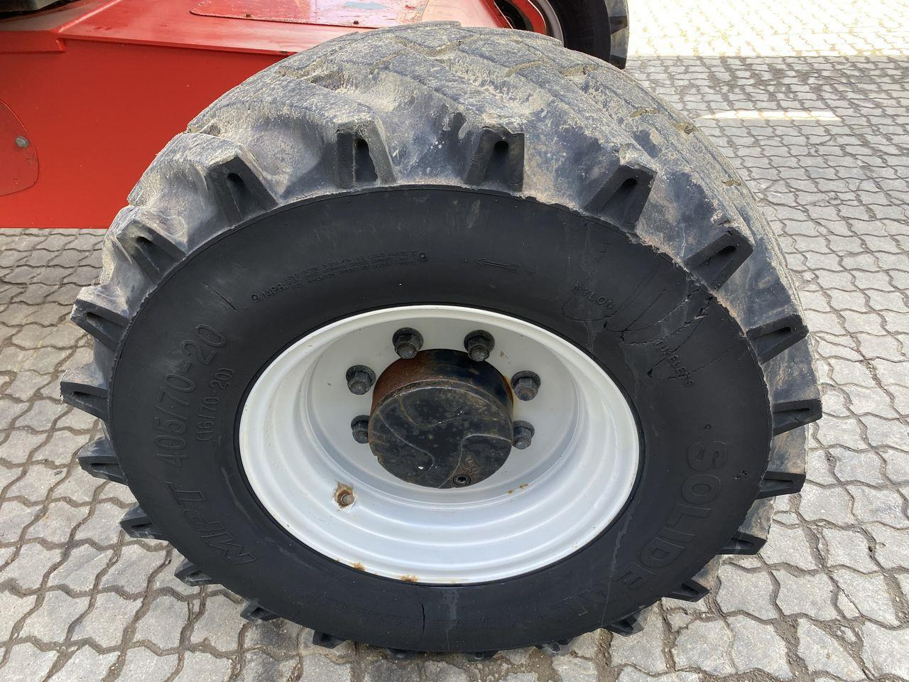 Коленчатый подъемник Manitou 200ATJ RC: фото 6