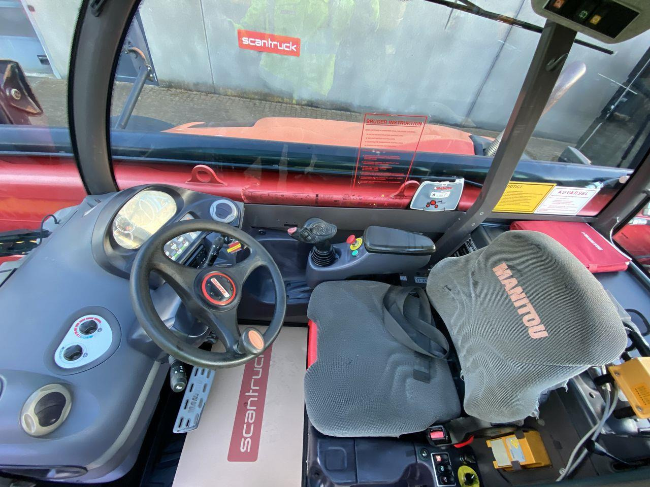 Manitou MT1440A ST3B - Телескопический погрузчик: фото 3 Manitou MT1440A ST3B - Телескопический погрузчик: фото 3