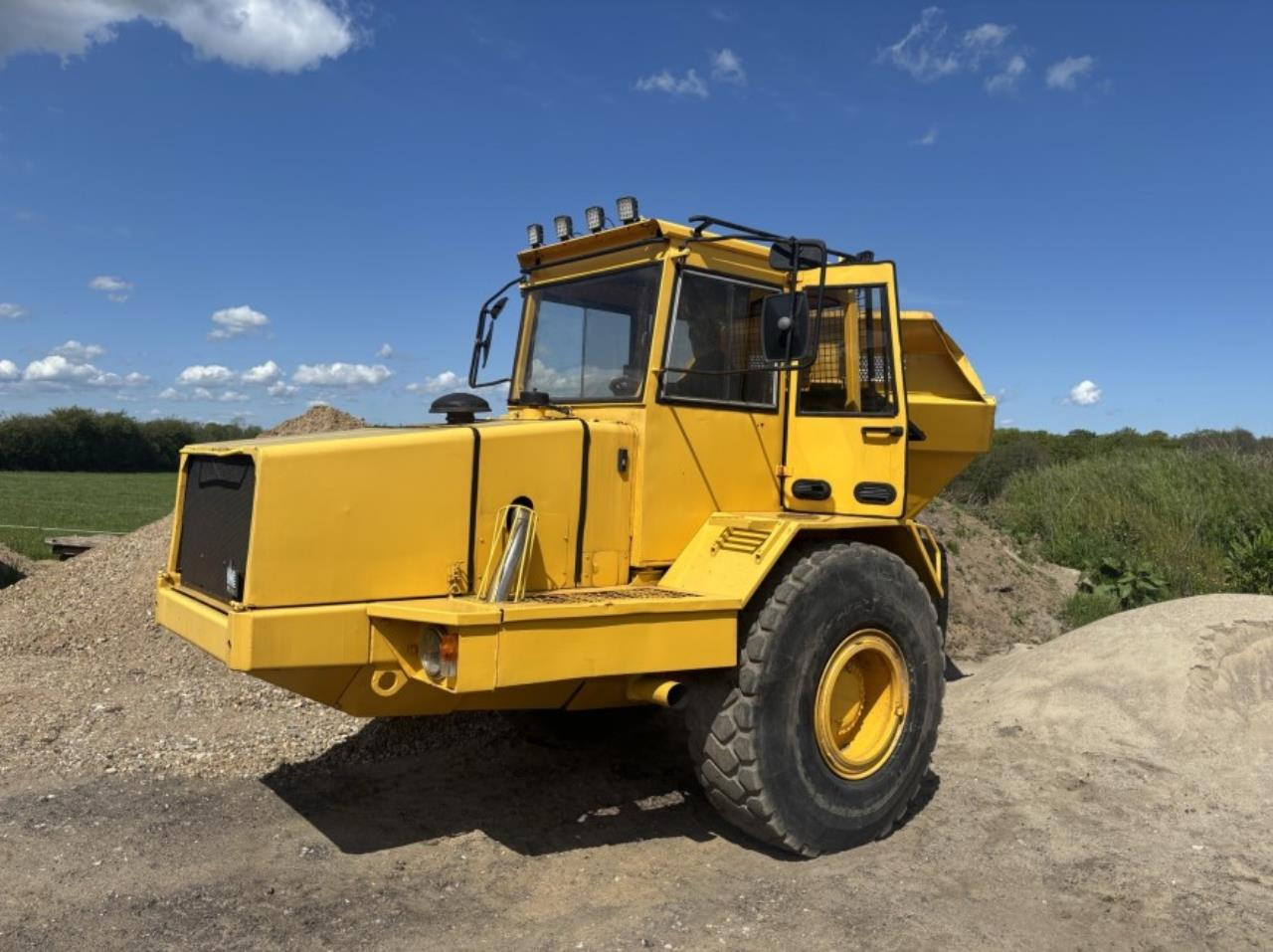 Volvo A20 - Сочленённый самосвал: фото 1 Volvo A20 - Сочленённый самосвал: фото 1