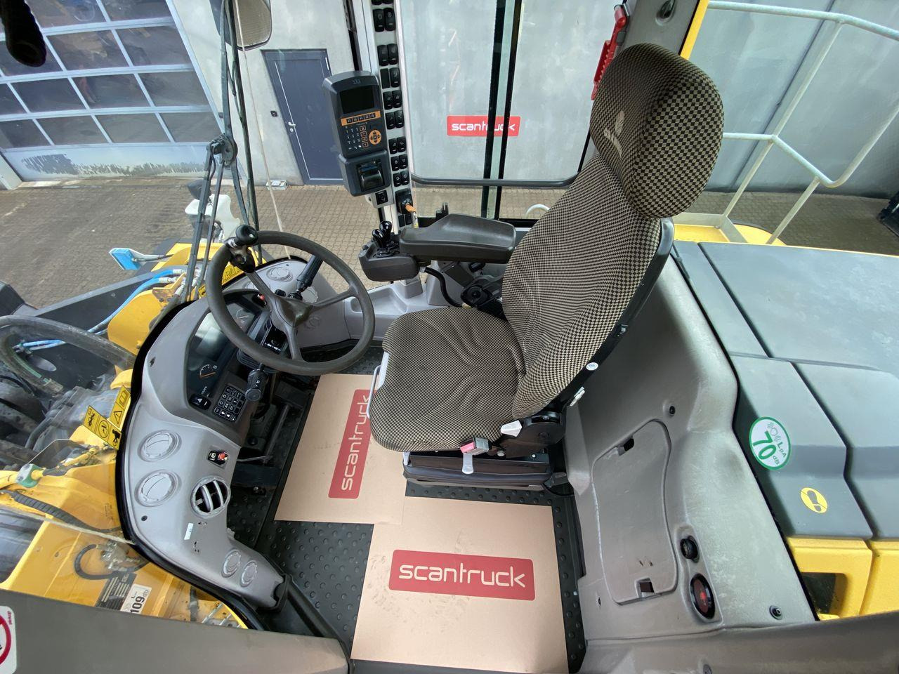 Volvo L220G - Колёсный погрузчик: фото 3 Volvo L220G - Колёсный погрузчик: фото 3