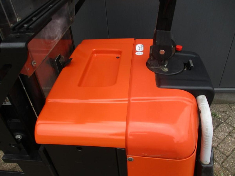 BT SPE125 - Тележка: фото 4 BT SPE125 - Тележка: фото 4