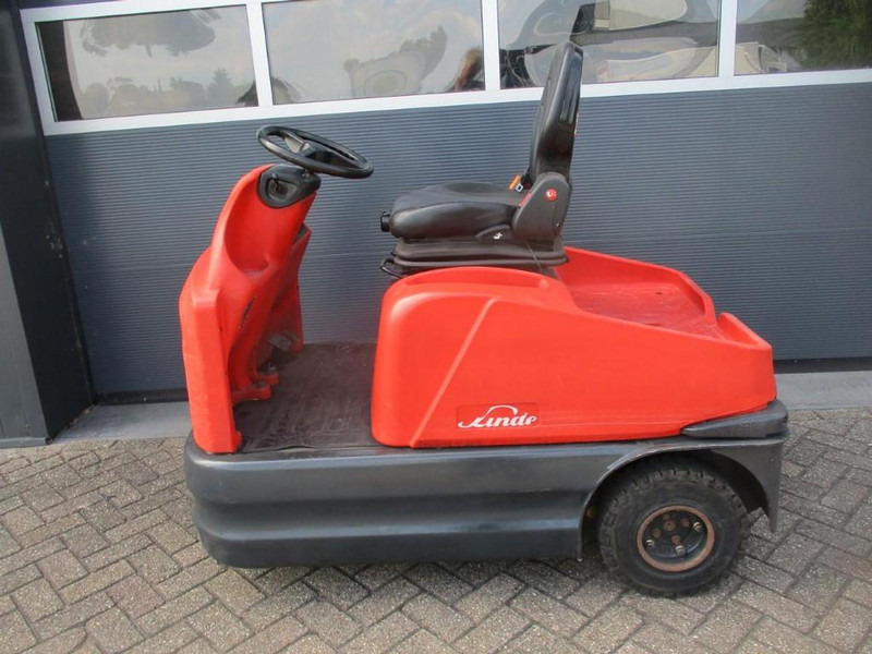 Linde P 60 - Складской тягач: фото 1 Linde P 60 - Складской тягач: фото 1