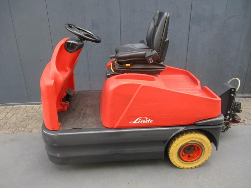 Linde P 60 - Складской тягач: фото 1 Linde P 60 - Складской тягач: фото 1