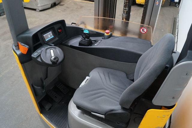 Jungheinrich ETV216 - Ричтрак: фото 3 Jungheinrich ETV216 - Ричтрак: фото 3