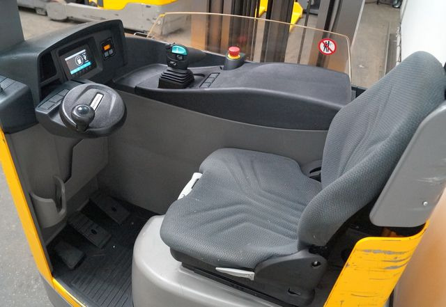 Jungheinrich ETV320 - Ричтрак: фото 3 Jungheinrich ETV320 - Ричтрак: фото 3