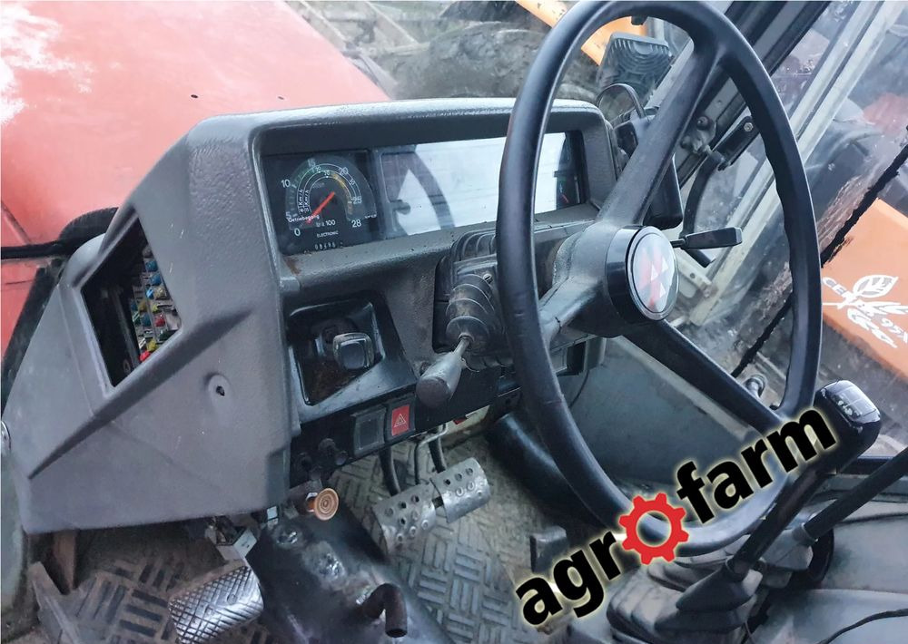 Massey Ferguson 3690 3670 silnik skrzynia most zwolnica obudowa - Коробка передач для Сельскохозяйственной техники: фото 5 Massey Ferguson 3690 3670 silnik skrzynia most zwolnica obudowa - Коробка передач для Сельскохозяйственной техники: фото 5