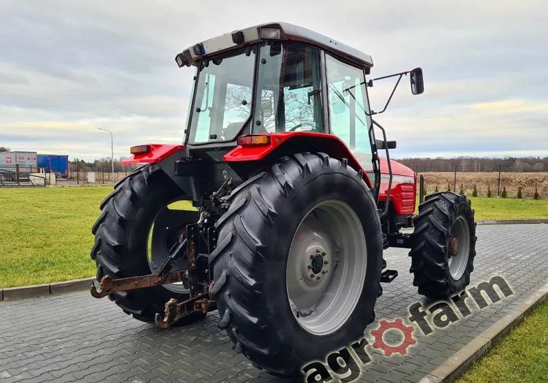 Massey Ferguson 4270 - Трактор: фото 4 Massey Ferguson 4270 - Трактор: фото 4