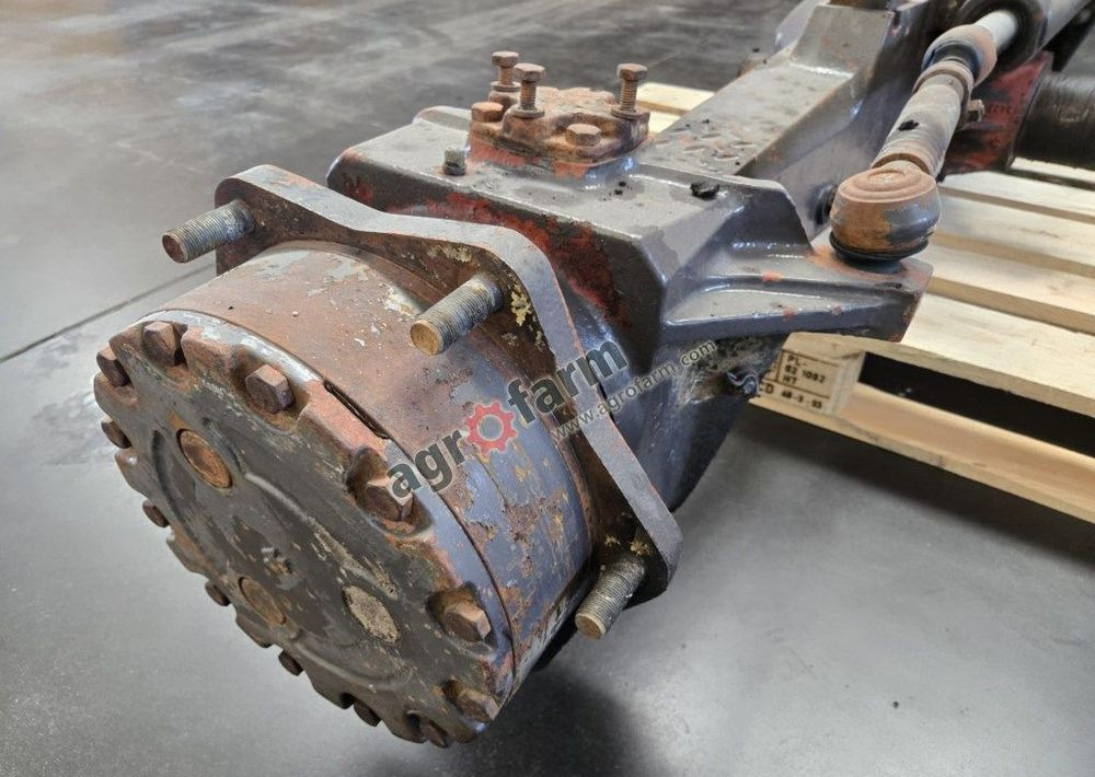 Przedni most Massey Ferguson 3630 3610 3650 3680 - Трансмиссия: фото 3 Przedni most Massey Ferguson 3630 3610 3650 3680 - Трансмиссия: фото 3