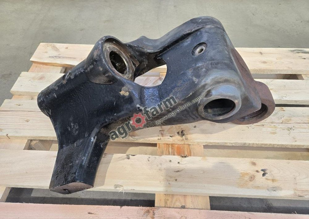 Suport przedni Massey Ferguson 5470 6455 6470 6460 - Кузов и экстерьер: фото 3 Suport przedni Massey Ferguson 5470 6455 6470 6460 - Кузов и экстерьер: фото 3