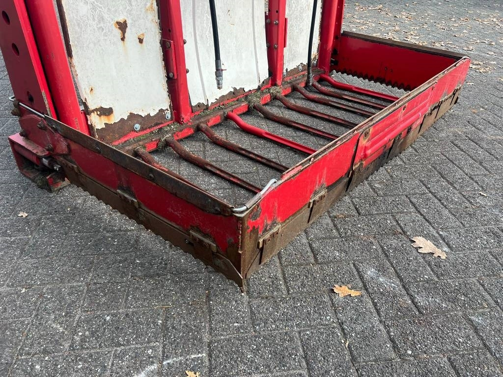 Trioliet TU 170 kuilvoersnijder - Инвентарь для животноводства: фото 5 Trioliet TU 170 kuilvoersnijder - Инвентарь для животноводства: фото 5