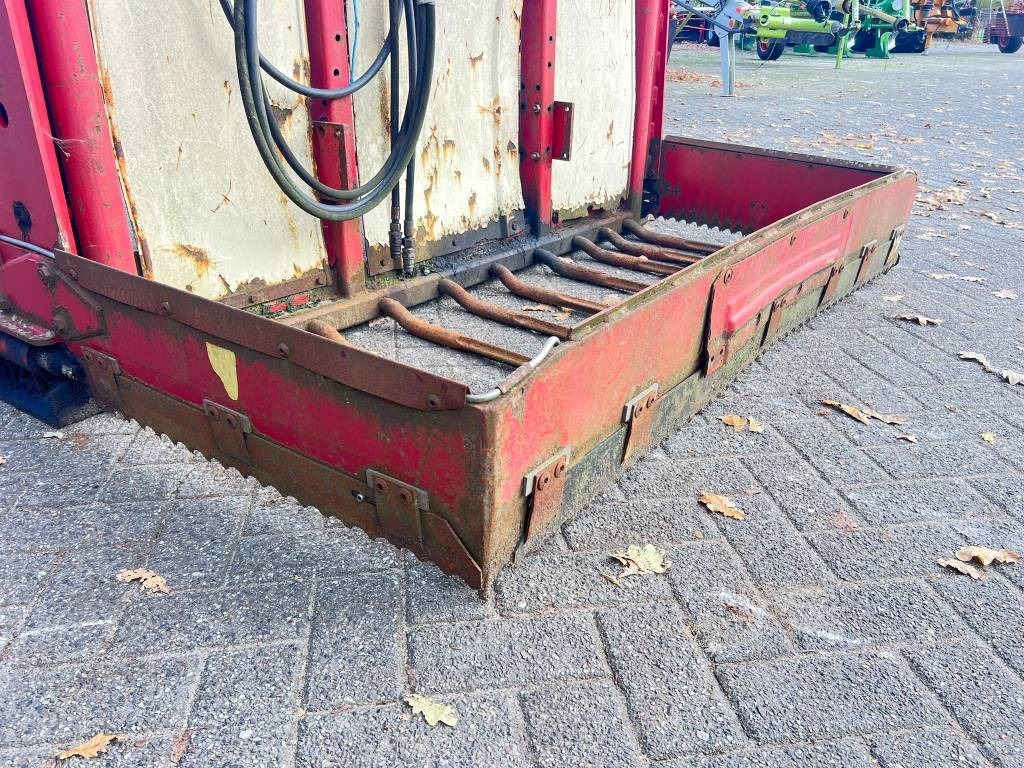 Trioliet TU 195 Kuilvoersnijder - Инвентарь для животноводства: фото 5 Trioliet TU 195 Kuilvoersnijder - Инвентарь для животноводства: фото 5