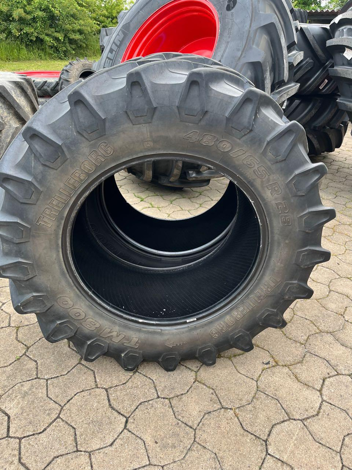 Trelleborg TM 800 - Шина: фото 3 Trelleborg TM 800 - Шина: фото 3