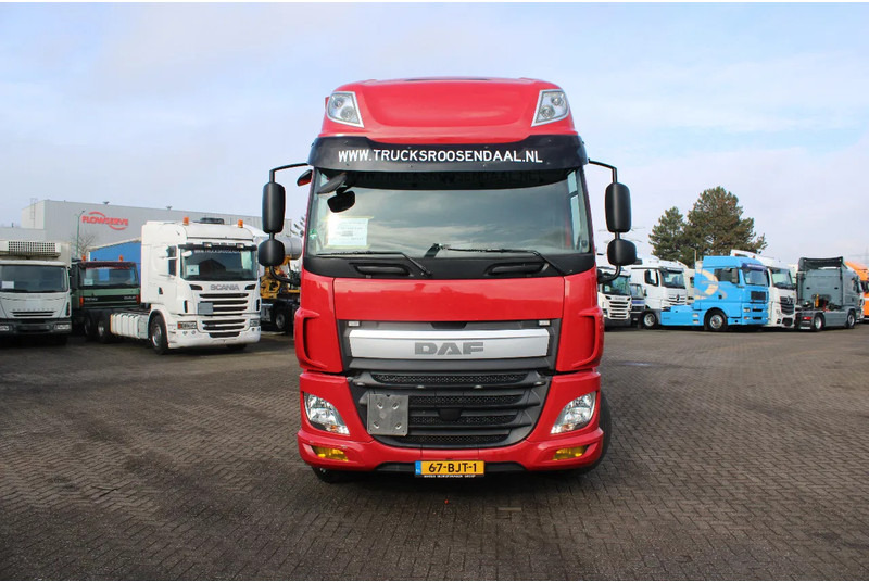 DAF CF 330 + 6X2 + LIFT - Грузовик с закрытым кузовом: фото 2 DAF CF 330 + 6X2 + LIFT - Грузовик с закрытым кузовом: фото 2