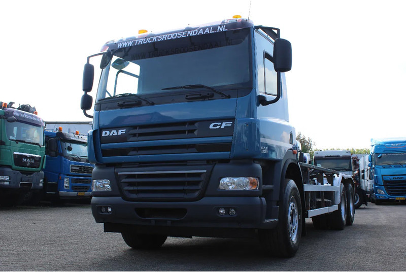 DAF CF 85.410 + euro 5 + 6x2 - Крюковой мультилифт: фото 3 DAF CF 85.410 + euro 5 + 6x2 - Крюковой мультилифт: фото 3