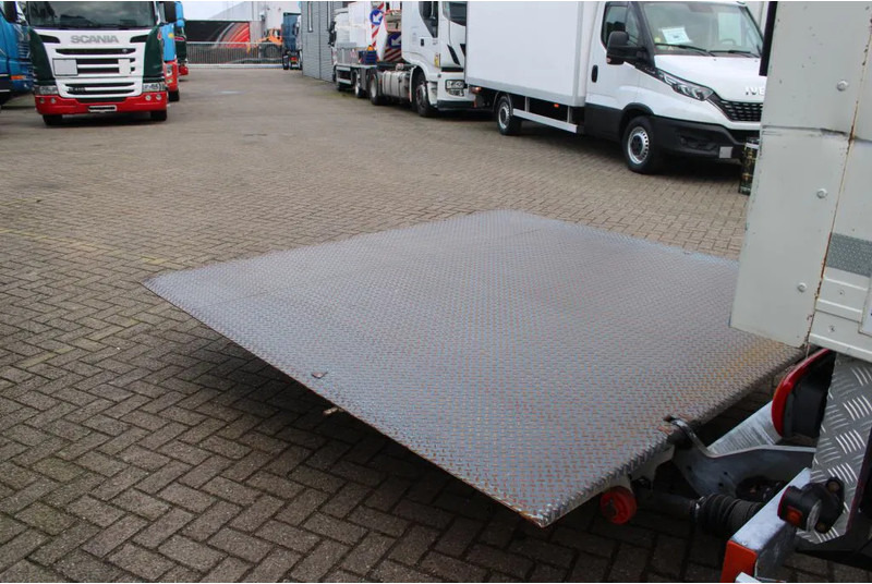 Грузовик с закрытым кузовом DAF LF 250 + euro 6 + 19T: фото 13