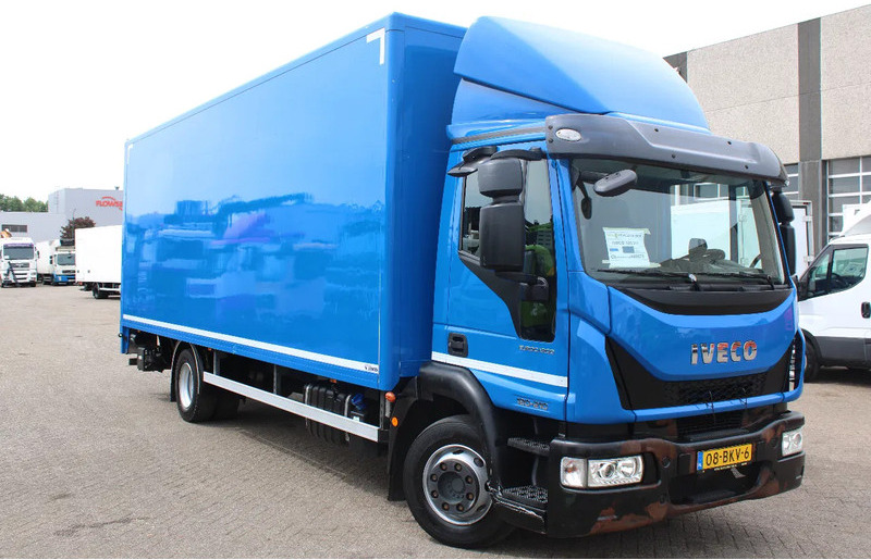 Iveco Eurocargo 120E18 + LIFT + EURO 6 + 10 PIECES IN STOCK - Грузовик с закрытым кузовом: фото 2 Iveco Eurocargo 120E18 + LIFT + EURO 6 + 10 PIECES IN STOCK - Грузовик с закрытым кузовом: фото 2