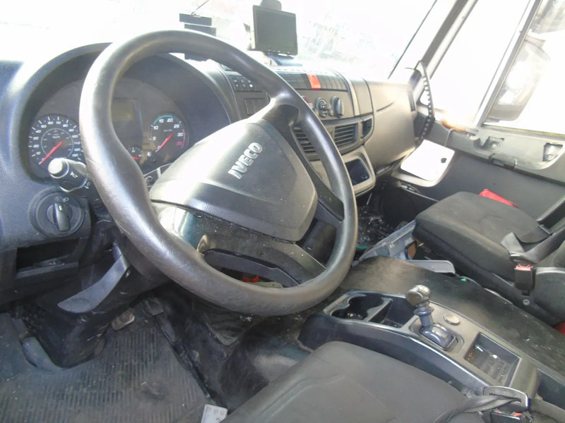 Iveco Eurocargo 120E22 + BROKEN ENGINE + EURO 6 - Грузовик с закрытым кузовом: фото 5 Iveco Eurocargo 120E22 + BROKEN ENGINE + EURO 6 - Грузовик с закрытым кузовом: фото 5