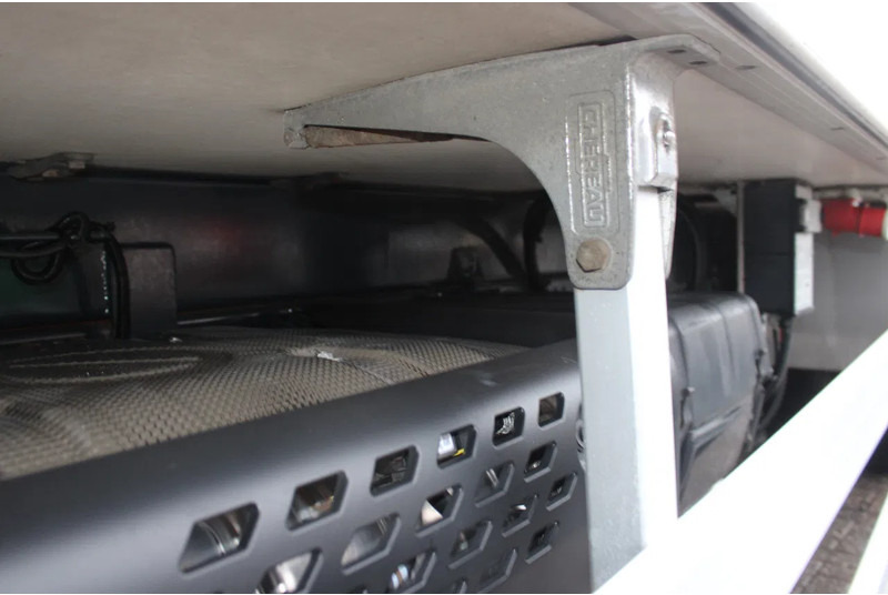 Рефрижератор Iveco Eurocargo 140e22 + EURO 6 + LOW KM + chereau: фото 12